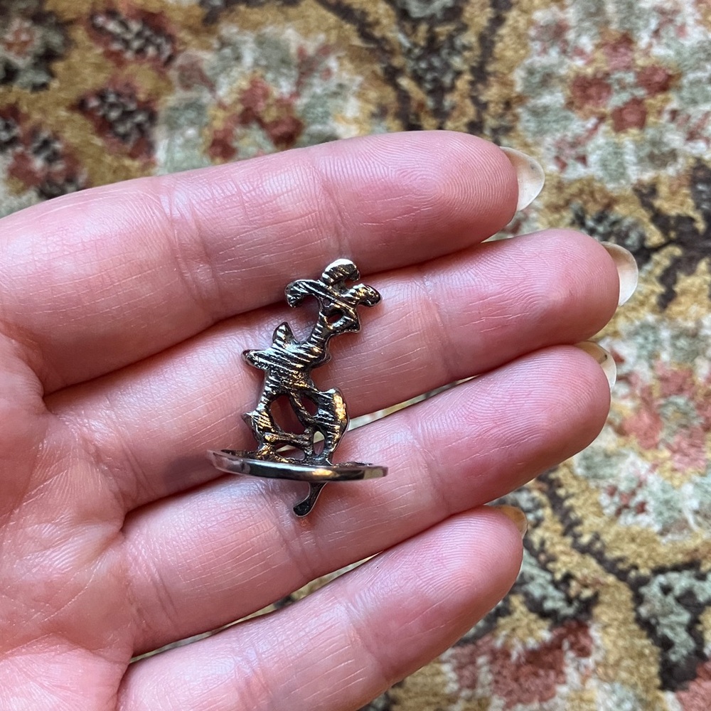 Floral Silver Ring - Picture 2 of 2